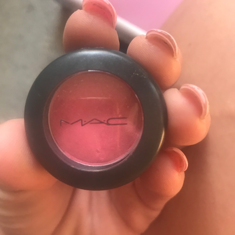 M.A.C cosmetics sushi flower eyeshadow barely used